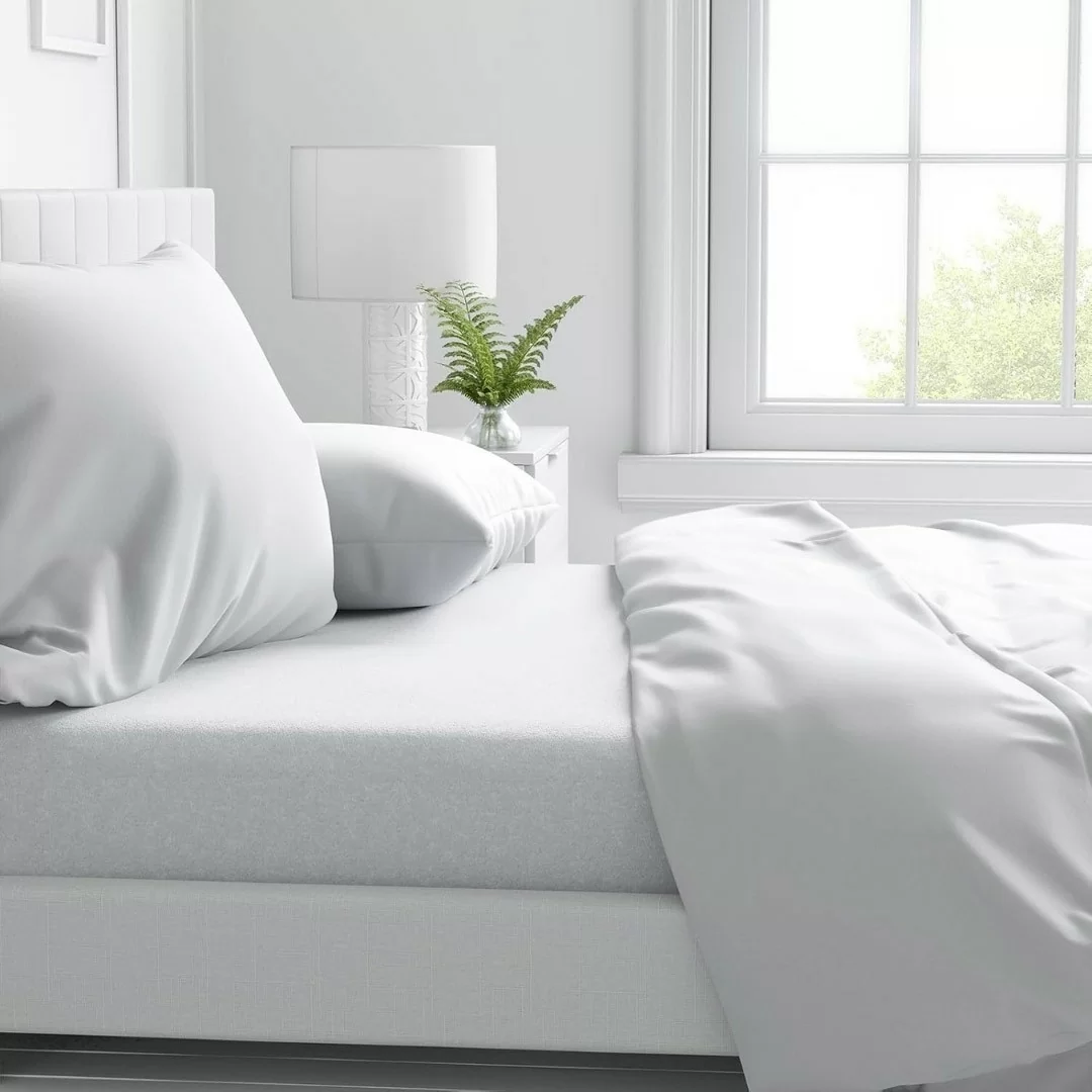 Completo Lenzuola in misto cotone 52% policotone 48%...