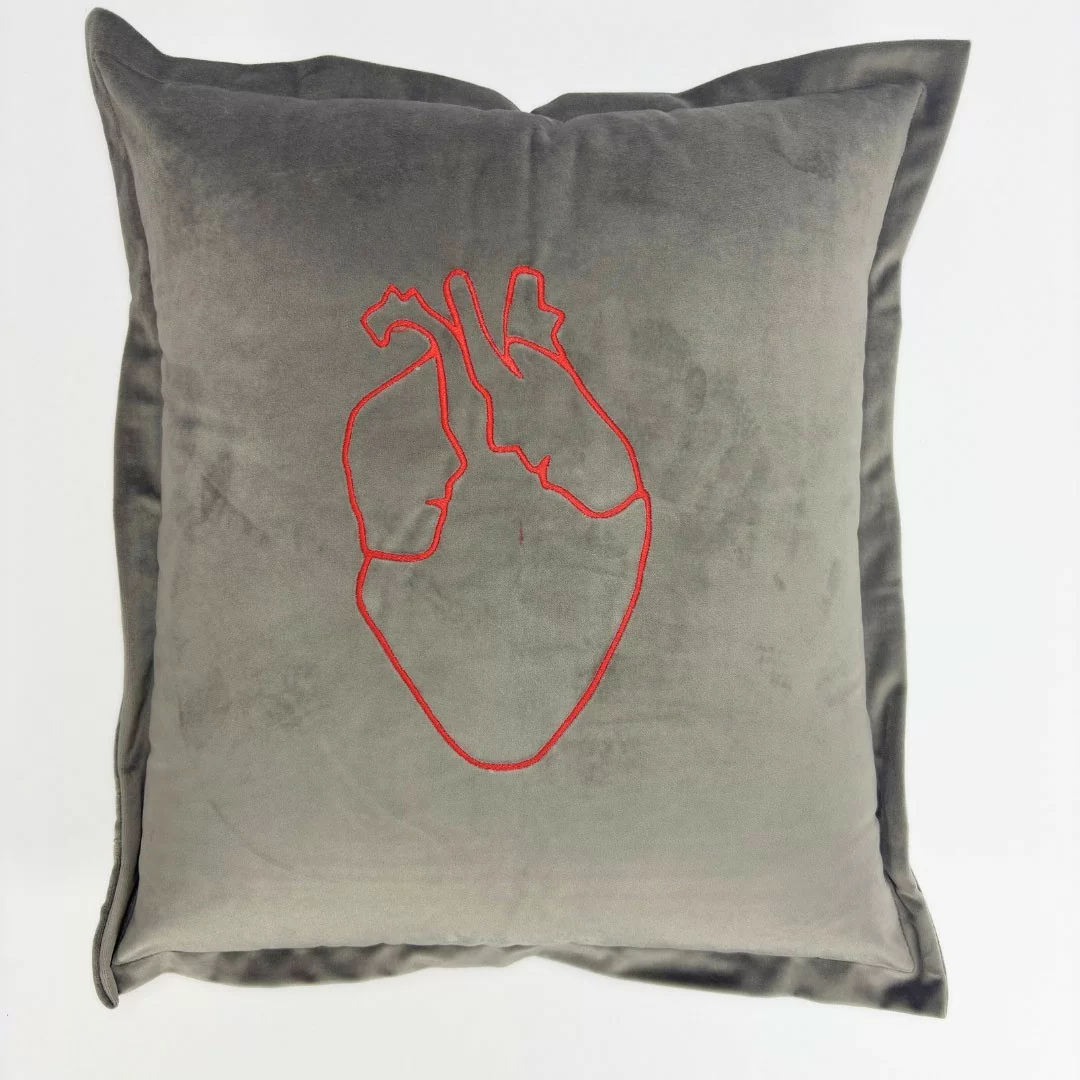 Cuscino Arredo Ricamato Cuore art. Velvet...