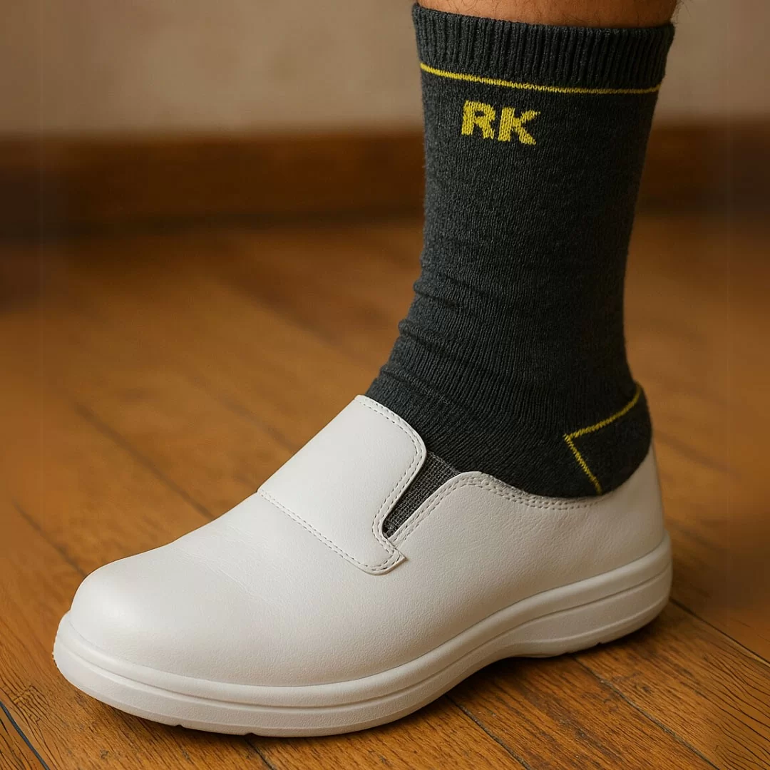 Kit Lavoro Scarpa Antinfortunistica e Calzini Corti WRK04...