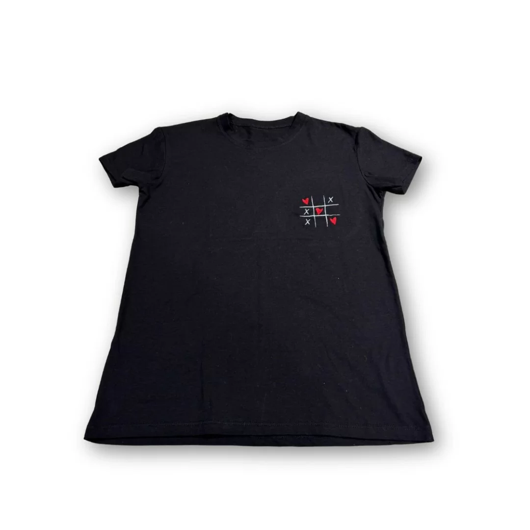 Maglia personalizzata nera manica corta ricamo Tris 2